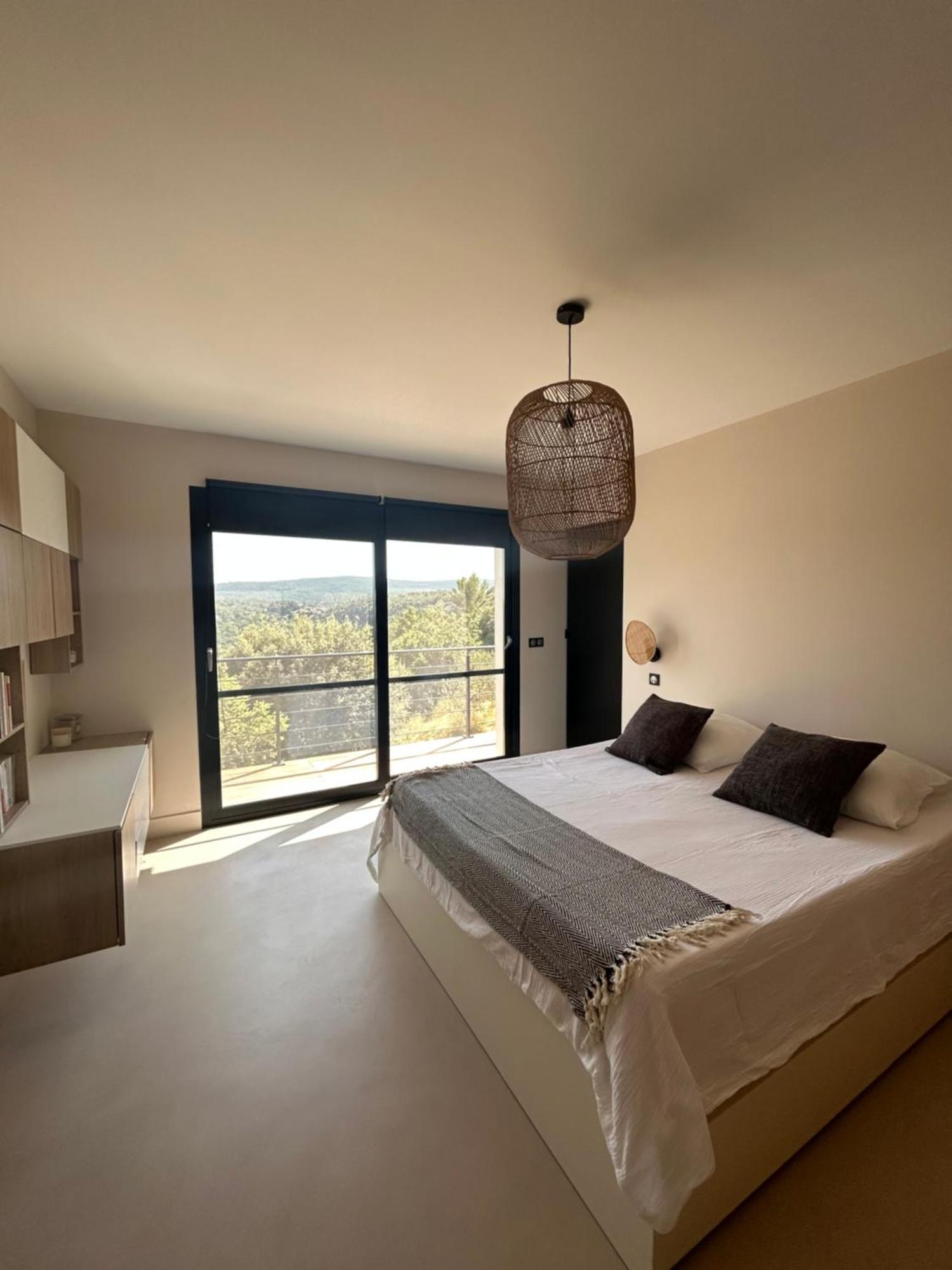 Belle Maison Contemporaine Ampus Zewnętrze zdjęcie